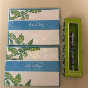 Lilly Pulitzer 12 correspondence cards & 14 envelopes +pen in Fallin in love
